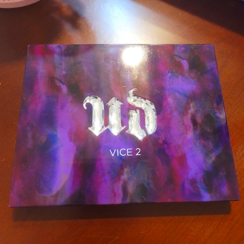 Urban decay vice 2 palette LIMITED EDITION